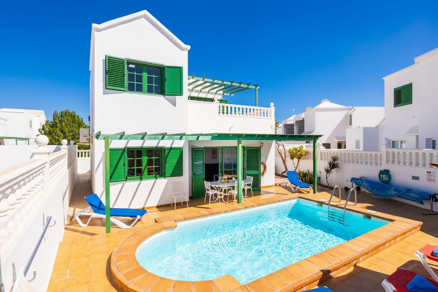 Alegranza Villa